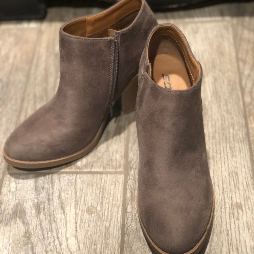 Boots!!! $30 each!